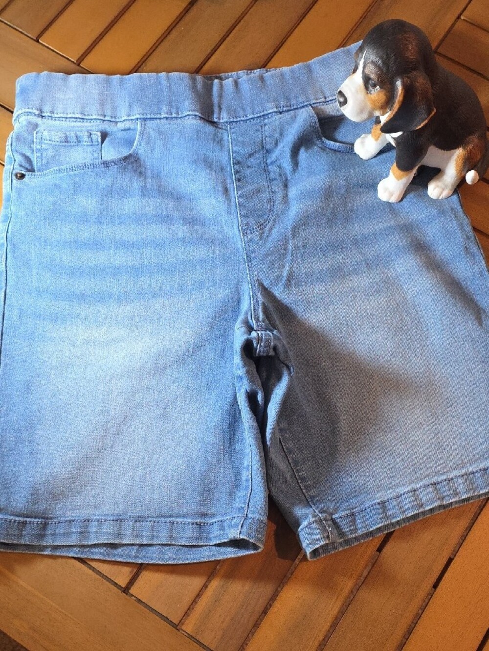 DKNY Light Blue Women's High Waisted Stretch Jean Shorts